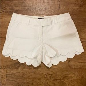 Scalloped white linen shorts (J. Crew)